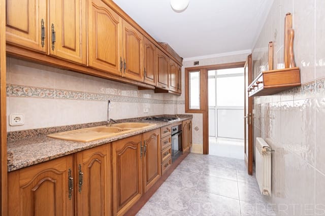 3 makuuhuone Huoneisto myytävänä paikassa Port de Pollença, Pollensa / Pollença - 415 000 € (Ref: 9921042)