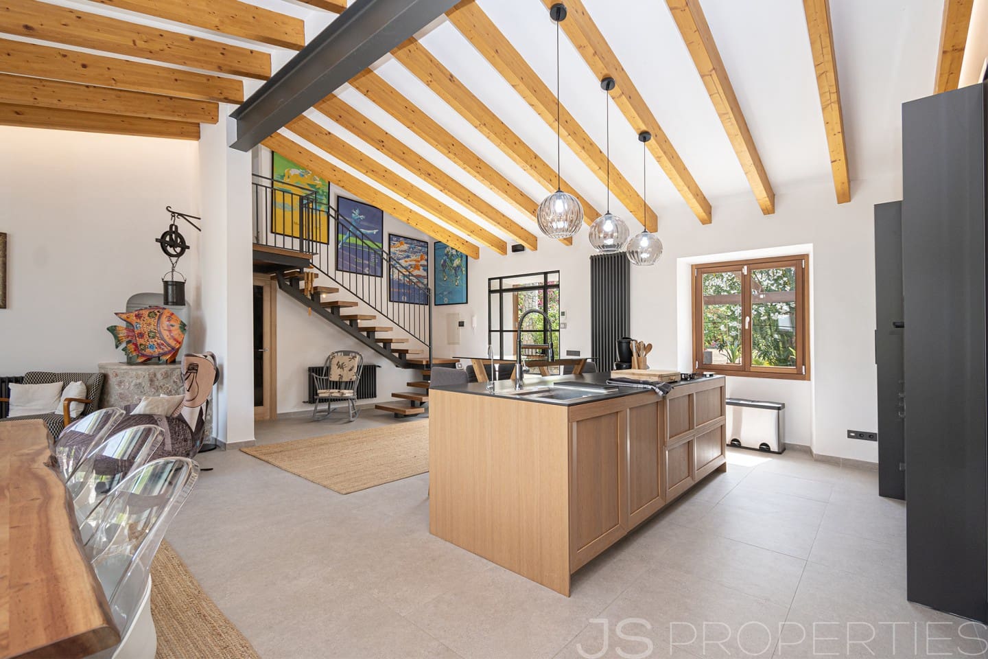 3 bedroom Villa for sale in Pollensa / Pollenca with pool garage - € 1,700,000 (Ref: 9926350)