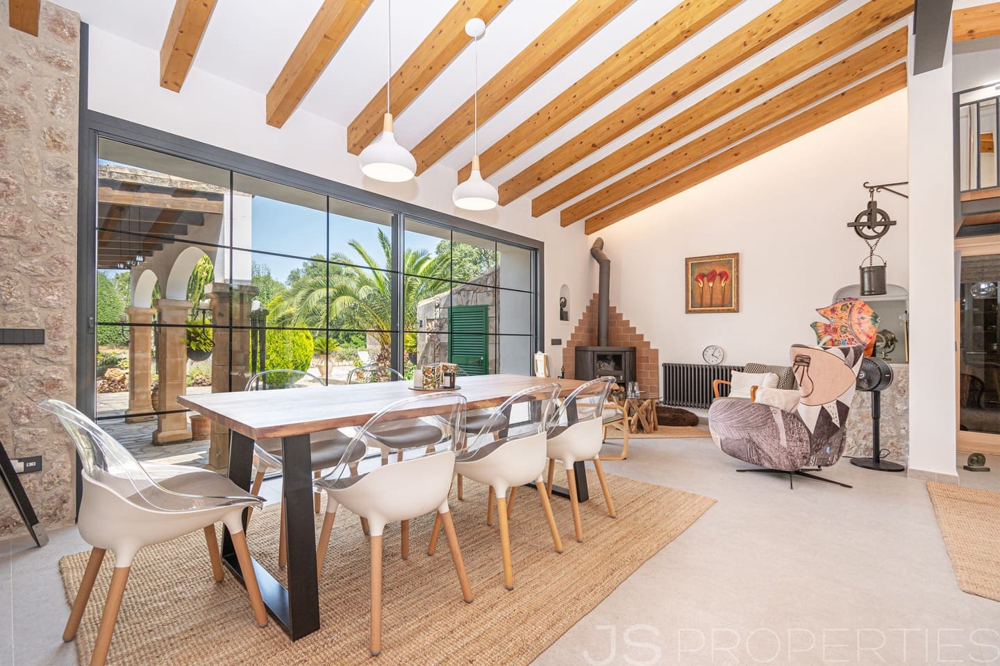 3 bedroom Villa for sale in Pollensa / Pollenca with pool garage - € 1,700,000 (Ref: 9926350)