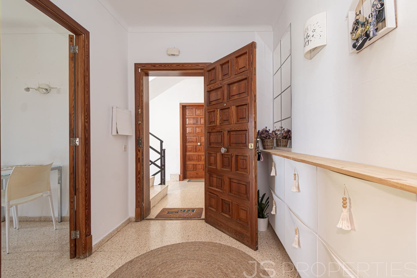 3 bedroom Apartment for sale in Pollensa / Pollenca with garage - € 356,000 (Ref: 9926351)