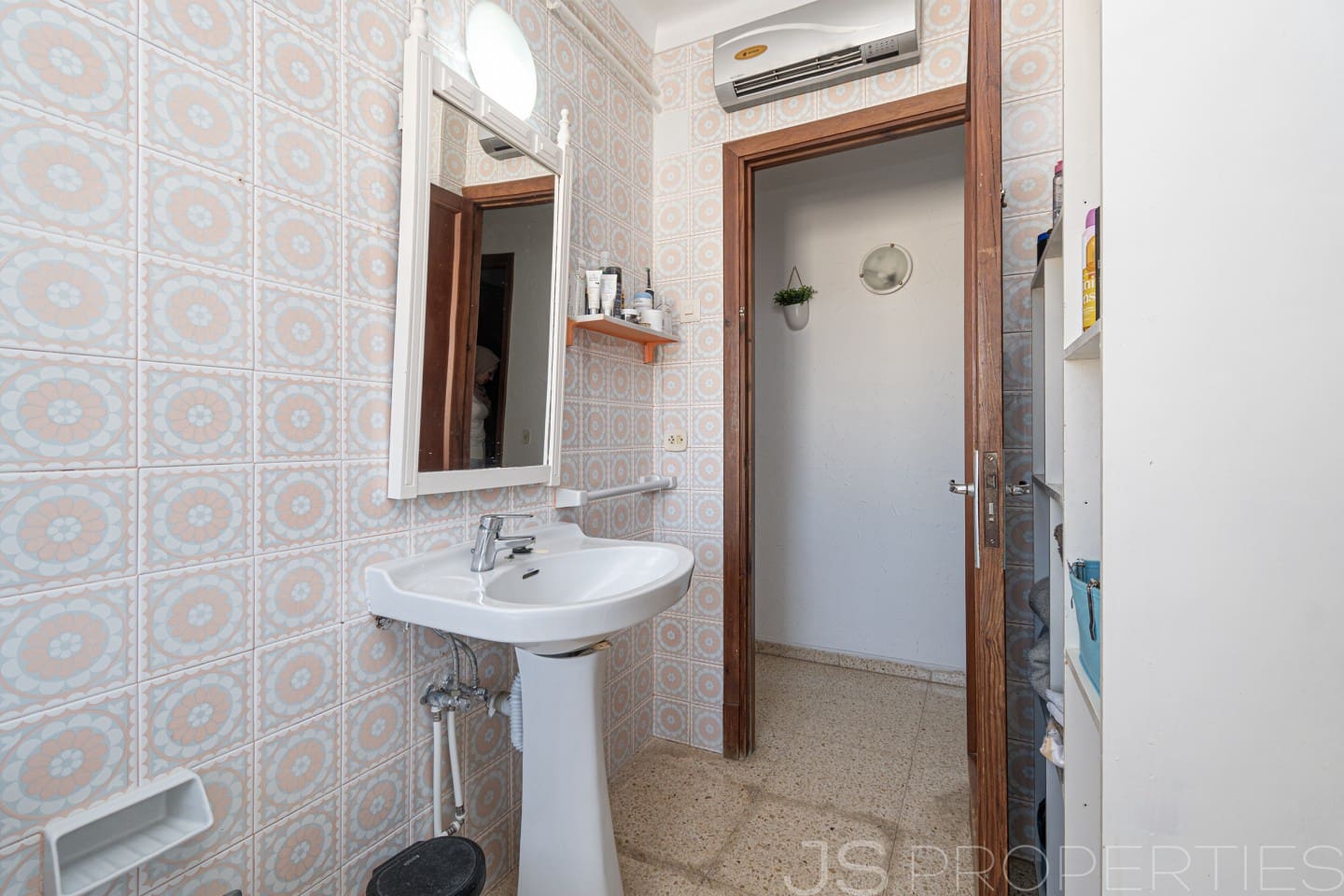 3 bedroom Apartment for sale in Pollensa / Pollenca with garage - € 356,000 (Ref: 9926351)