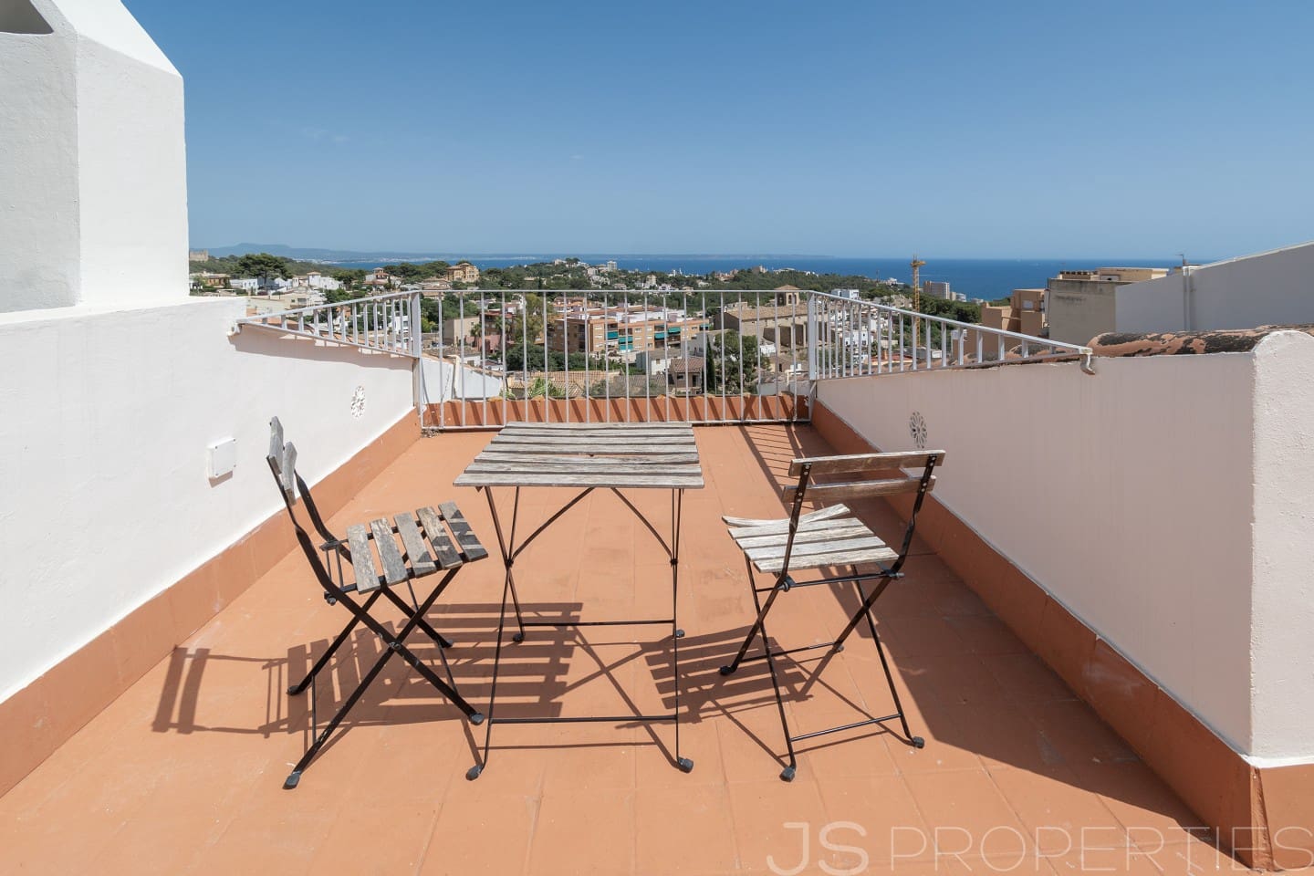 3 bedroom Semi-detached Villa for sale in Genova with pool garage - € 1,500,000 (Ref: 9926352)