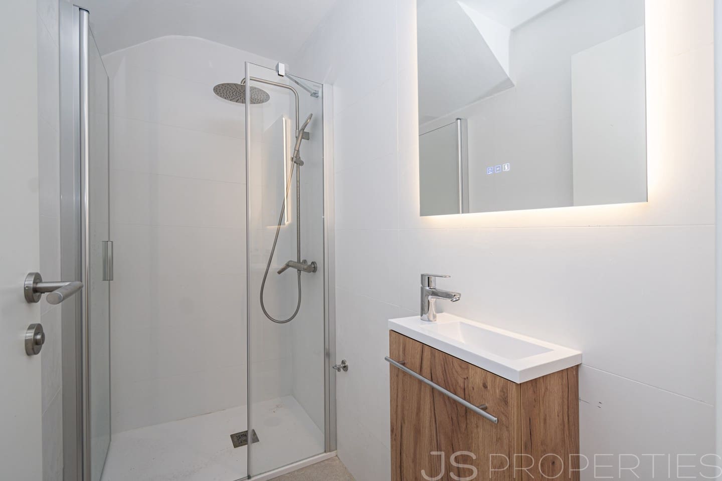 2 bedroom Apartment for sale in Ca'n Picafort with garage - € 325,000 (Ref: 9928029)