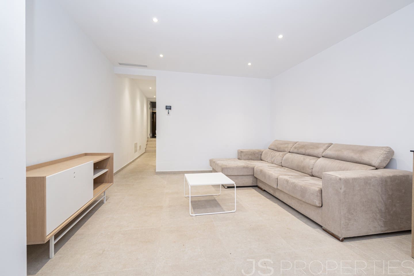 2 bedroom Apartment for sale in Ca'n Picafort with garage - € 325,000 (Ref: 9928029)