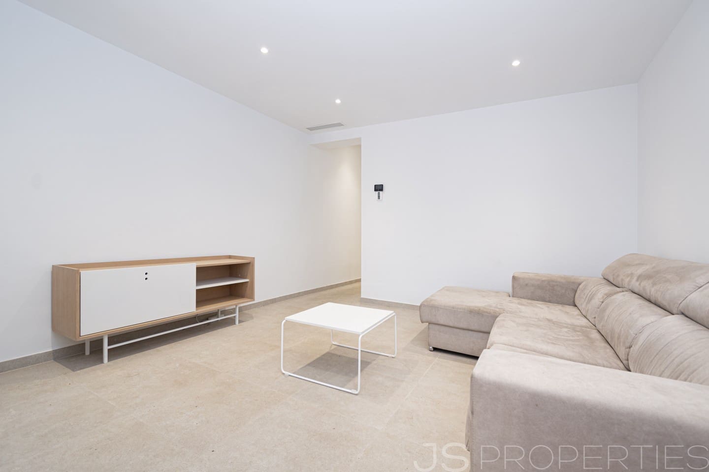 2 bedroom Apartment for sale in Ca'n Picafort with garage - € 325,000 (Ref: 9928029)