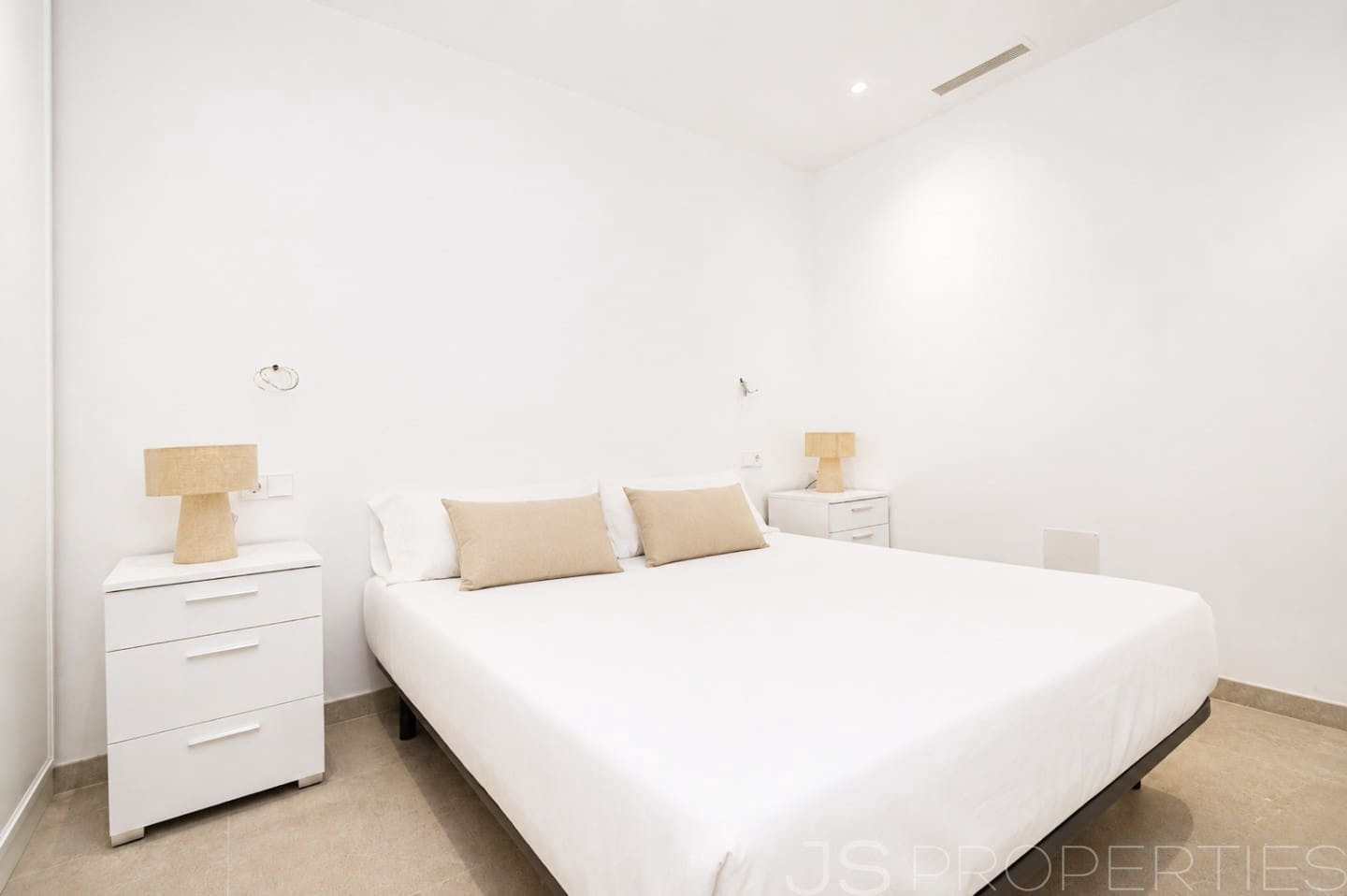 2 bedroom Apartment for sale in Ca'n Picafort with garage - € 325,000 (Ref: 9928029)