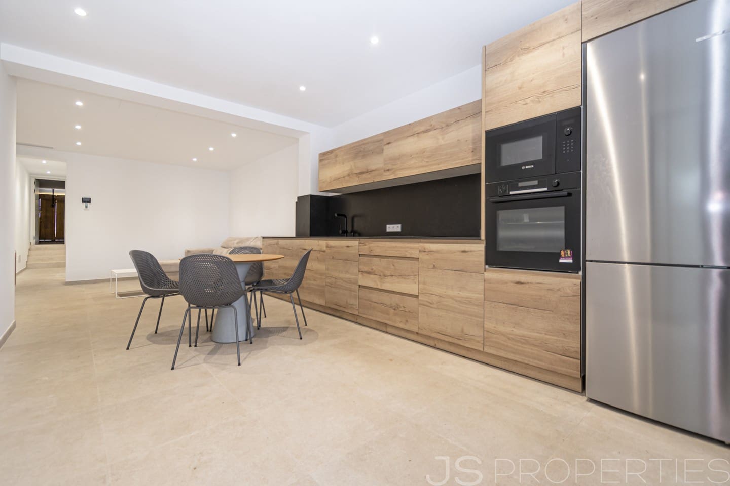 2 bedroom Apartment for sale in Ca'n Picafort with garage - € 325,000 (Ref: 9928029)