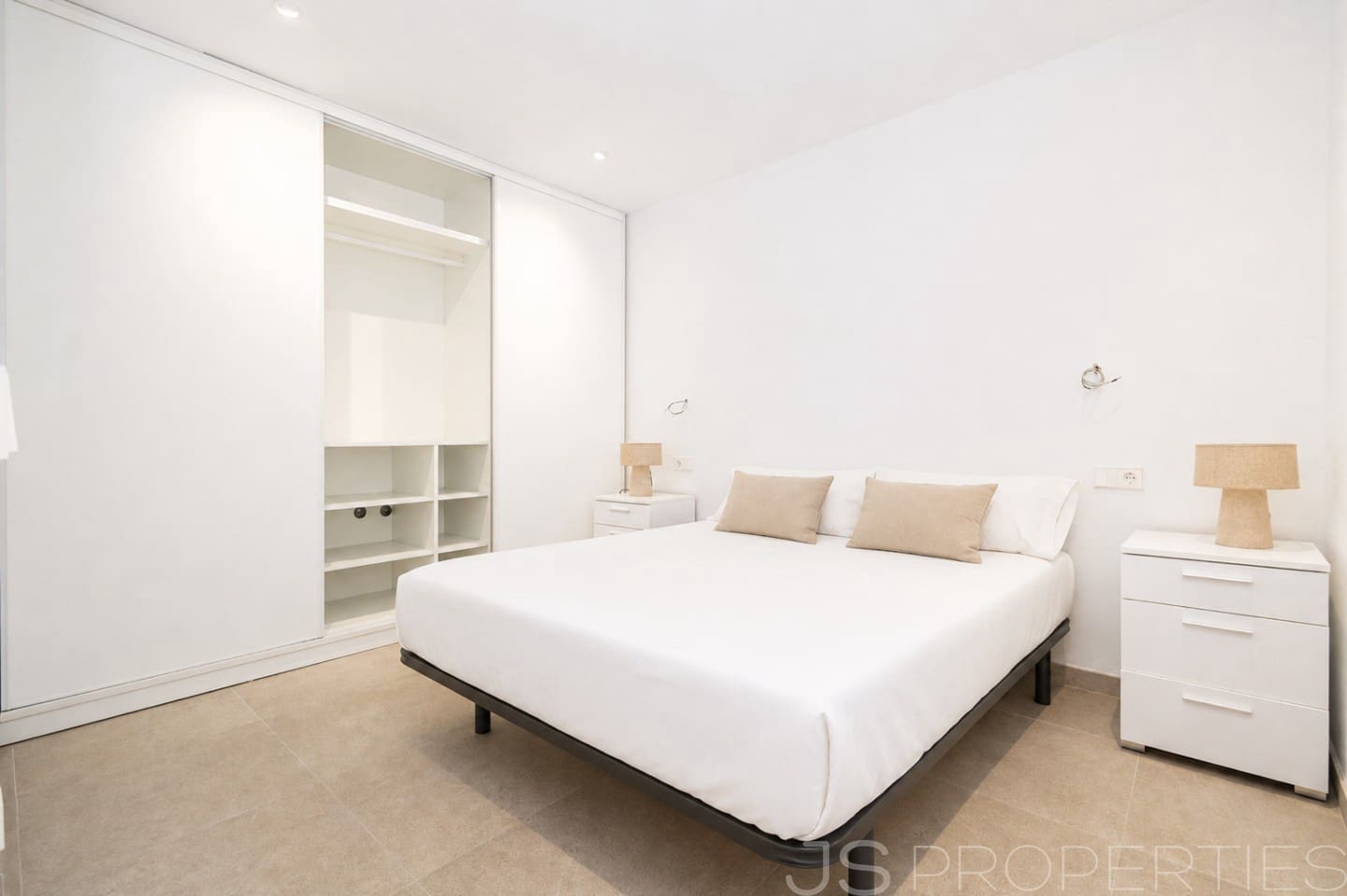 2 bedroom Apartment for sale in Ca'n Picafort with garage - € 325,000 (Ref: 9928029)