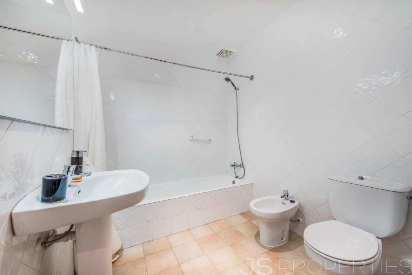 4 sypialnia Willa na sprzedaż w Pollensa / Pollenca z basenem garażem - 1 380 000 € (Ref: 9948631)