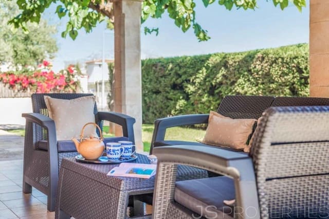 4 sypialnia Willa na sprzedaż w Port de Pollença, Pollensa / Pollença z basenem garażem - 1 380 000 € (Ref: 9948631)
