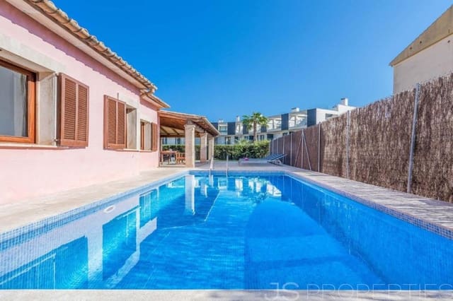 4 sypialnia Willa na sprzedaż w Port de Pollença, Pollensa / Pollença z basenem garażem - 1 380 000 € (Ref: 9948631)