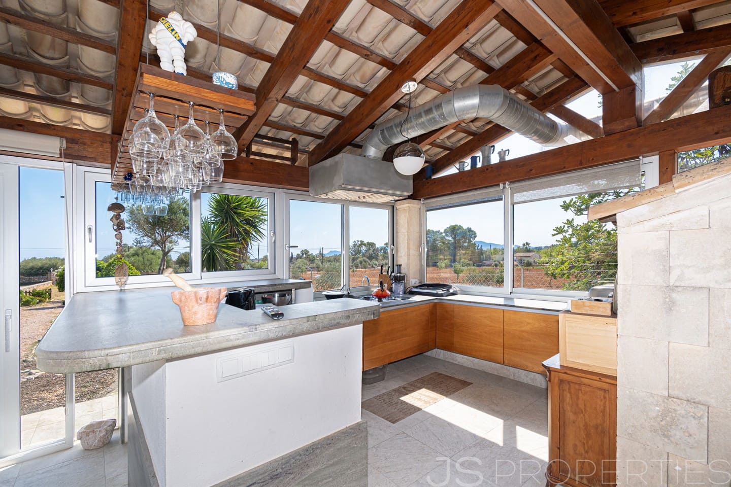 5 slaapkamer Villa te koop in Ca'n Picafort met zwembad garage - € 1.999.000 (Ref: 9952899)