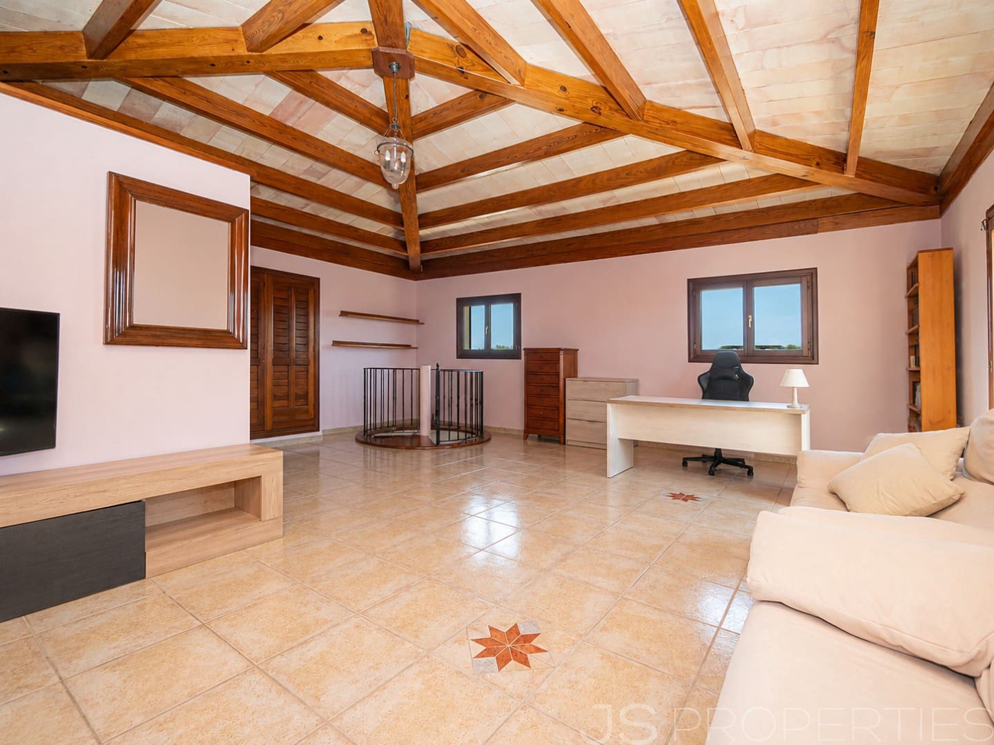 5 slaapkamer Villa te koop in Ca'n Picafort met zwembad garage - € 1.999.000 (Ref: 9952899)