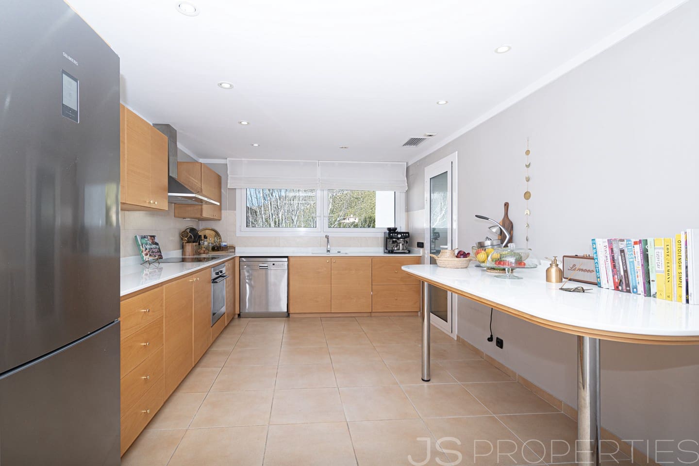 4 soveværelse Lejlighed til salg i Pollensa / Pollenca med swimmingpool garage - € 2.275.000 (Ref: 9956490)