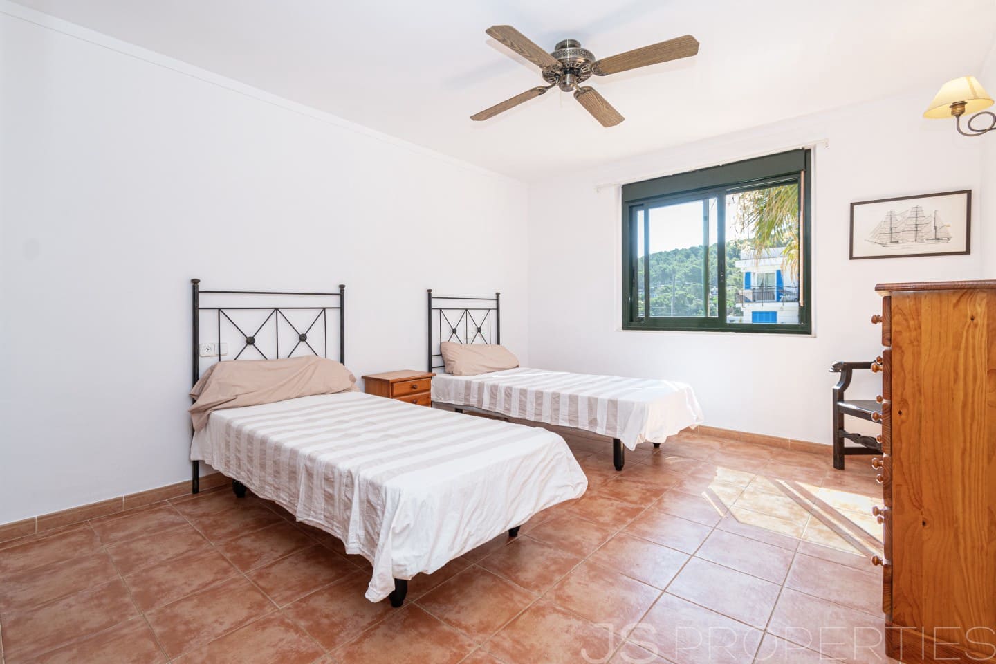 4 chambre Villa/Maison Semi-Mitoyenne à vendre à Cala San Vicente / Cala Sant Vicenc avec piscine - 790 000 € (Ref: 9965547)