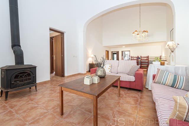 4 chambre Villa/Maison Semi-Mitoyenne à vendre à Cala San Vicente / Cala Sant Vicenç, Pollensa / Pollença avec piscine - 790 000 € (Ref: 9965547)