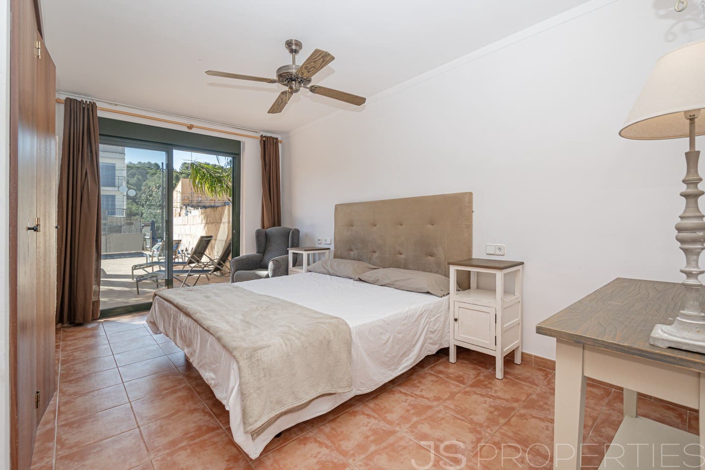 4 chambre Villa/Maison Semi-Mitoyenne à vendre à Cala San Vicente / Cala Sant Vicenc avec piscine - 790 000 € (Ref: 9965547)