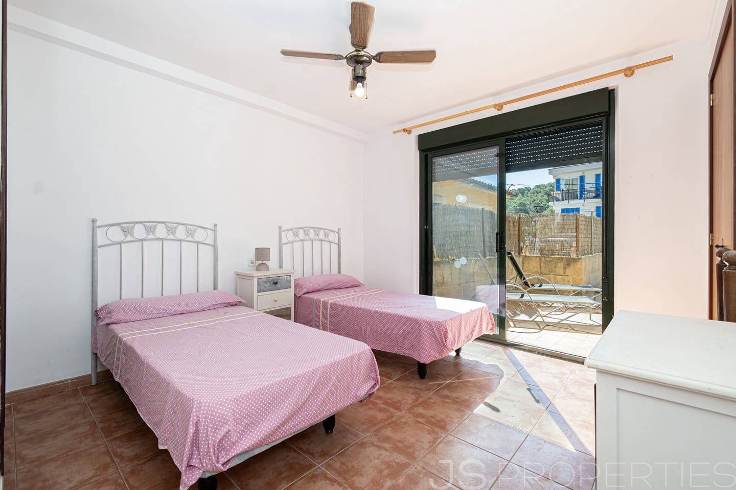 4 chambre Villa/Maison Semi-Mitoyenne à vendre à Cala San Vicente / Cala Sant Vicenc avec piscine - 790 000 € (Ref: 9965547)