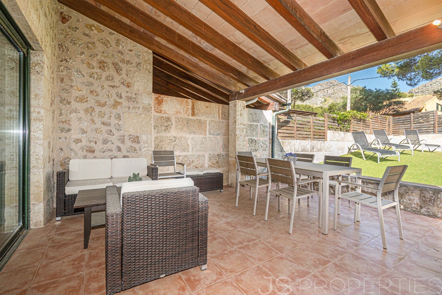 4 chambre Villa/Maison Semi-Mitoyenne à vendre à Cala San Vicente / Cala Sant Vicenc avec piscine - 790 000 € (Ref: 9965547)
