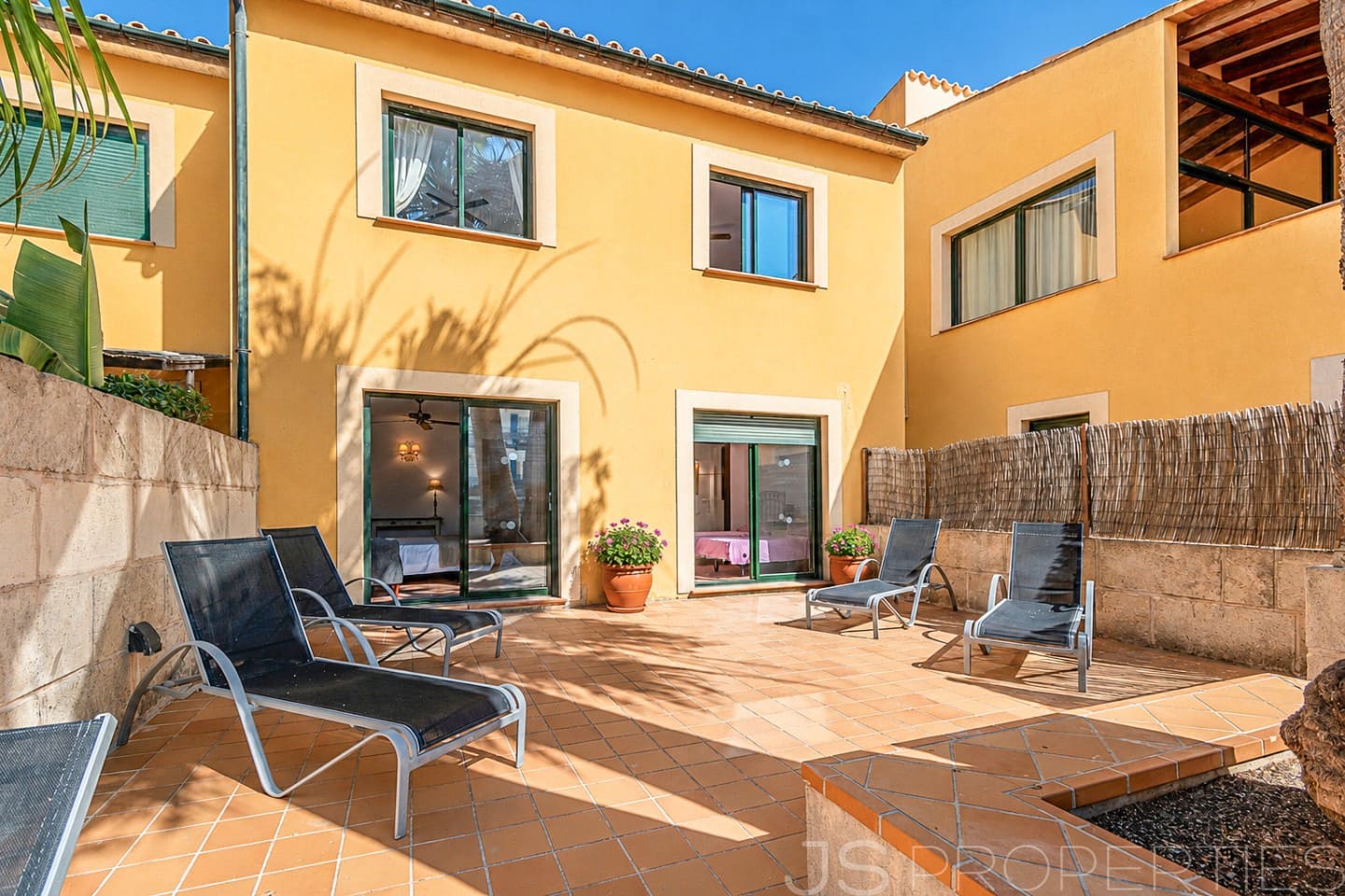 4 chambre Villa/Maison Semi-Mitoyenne à vendre à Cala San Vicente / Cala Sant Vicenc avec piscine - 790 000 € (Ref: 9965547)