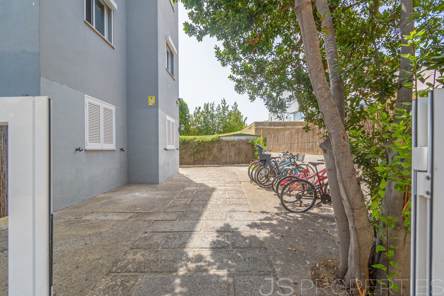 Apartamento de 2 habitaciones en Pollensa / Pollença en venta - 300.000 € (Ref: 9983211)