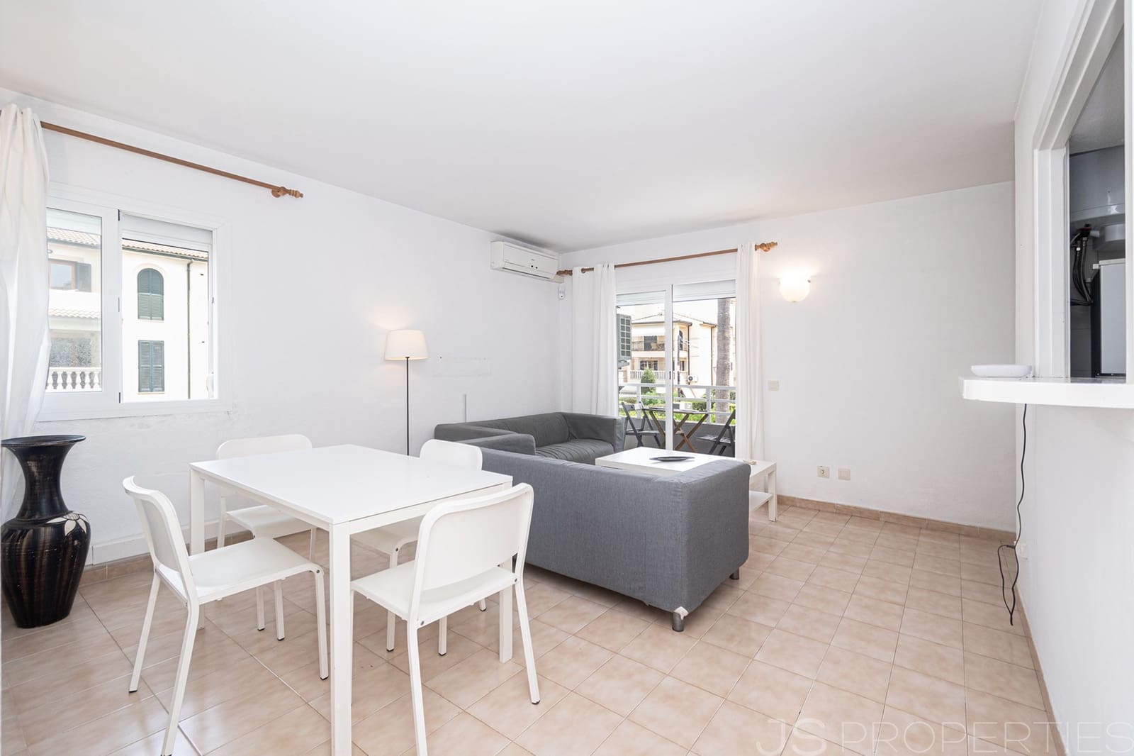 Apartamento de 2 habitaciones en Pollensa / Pollença en venta - 300.000 € (Ref: 9983211)