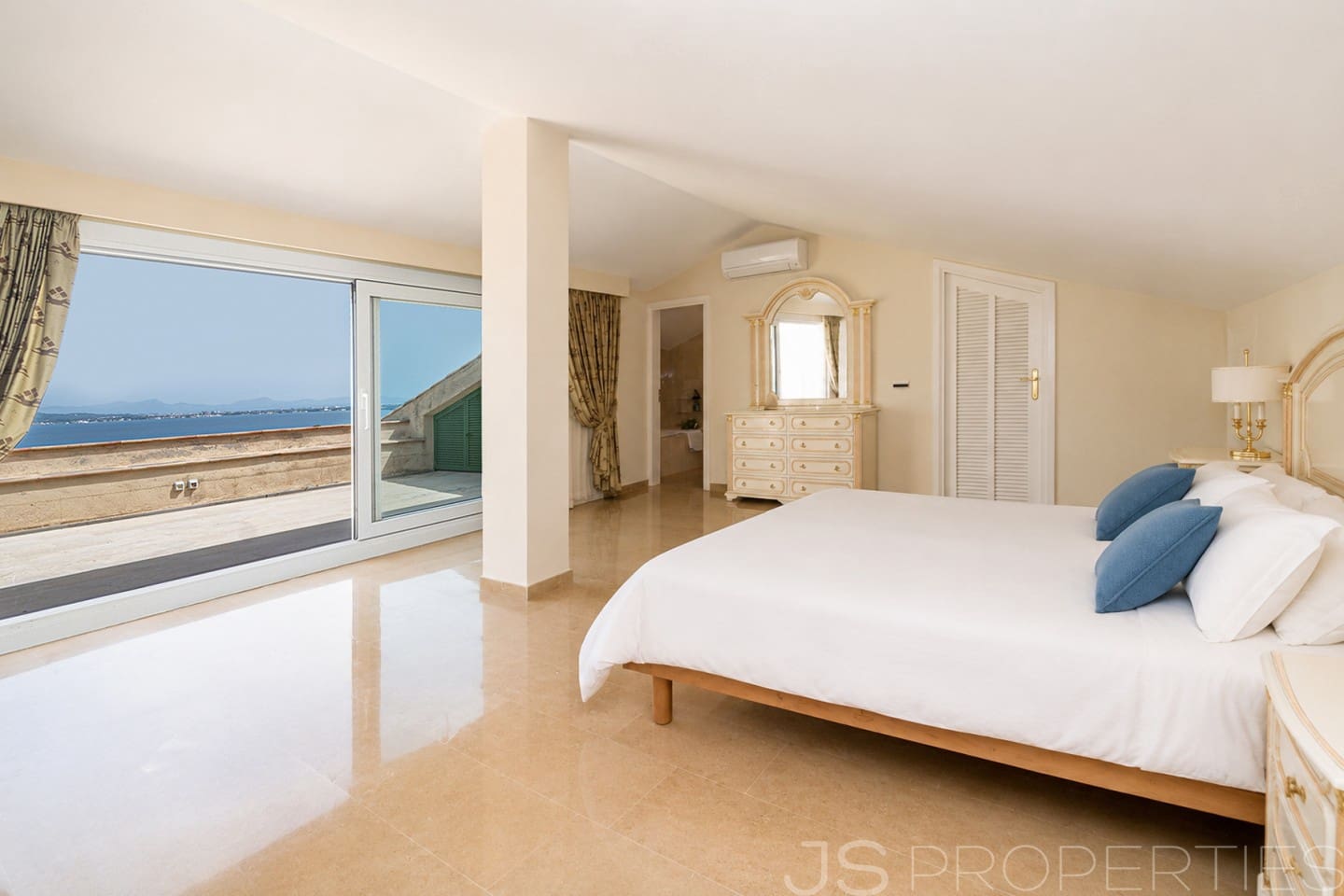 4 sypialnia Penthouse na sprzedaż w Pollensa / Pollenca z basenem - 1 485 000 € (Ref: 9985641)