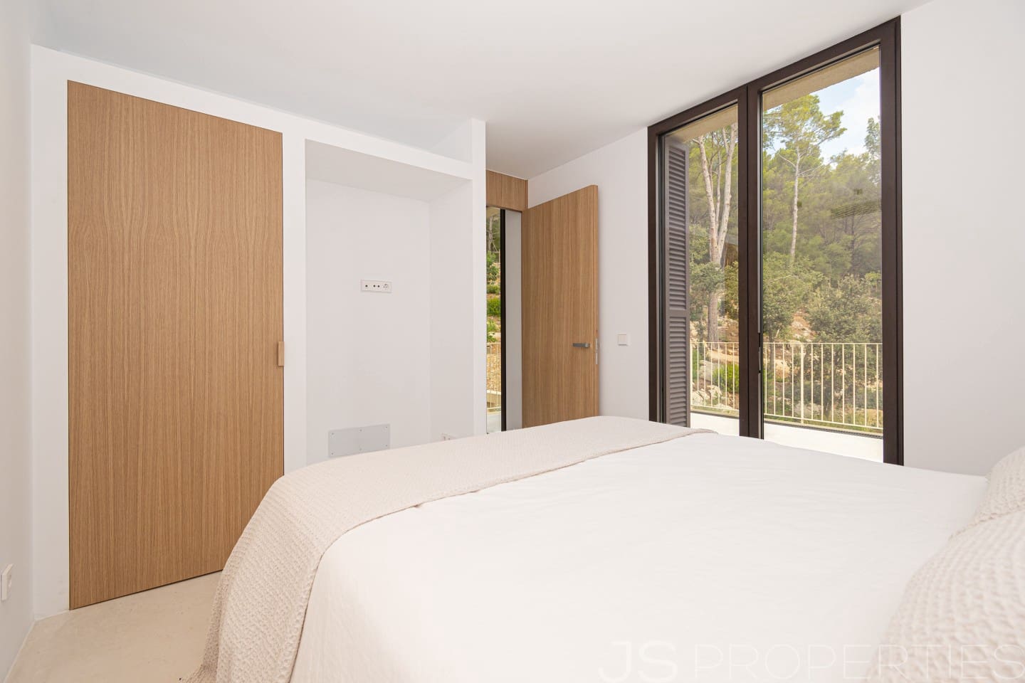 4 soverom Villa til salgs i Alcudia med svømmebasseng garasje - € 3 500 000 (Ref: 9987132)