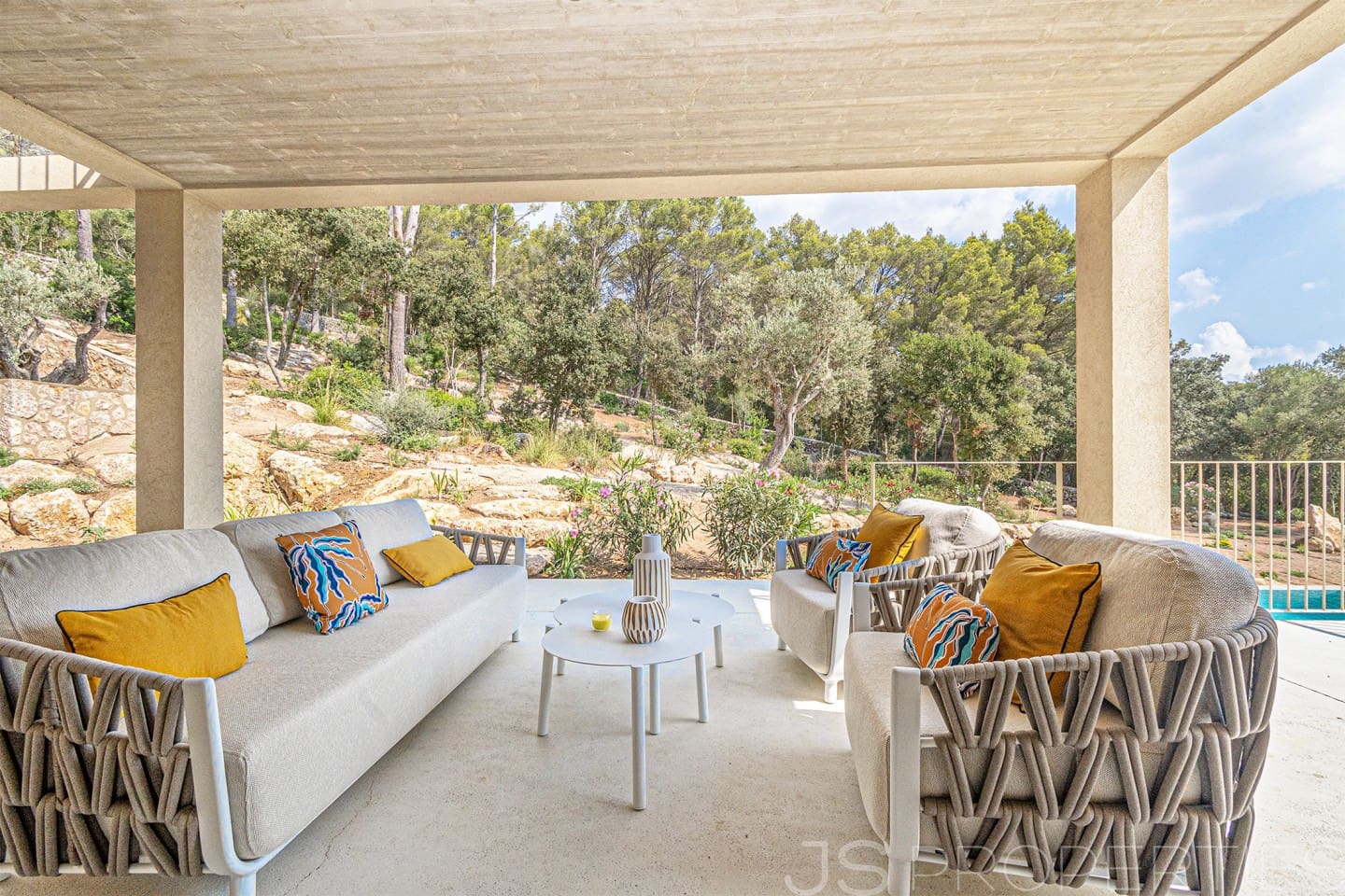 4 soverom Villa til salgs i Alcudia med svømmebasseng garasje - € 3 500 000 (Ref: 9987132)