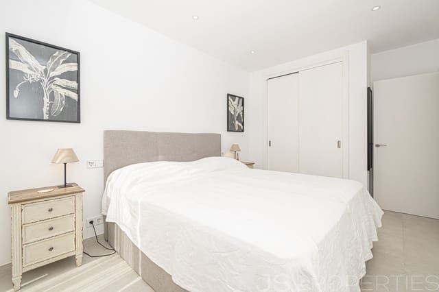 2 soveværelse Lejlighed til salg i Port de Pollença, Pollensa / Pollença med garage - € 380.000 (Ref: 9989942)