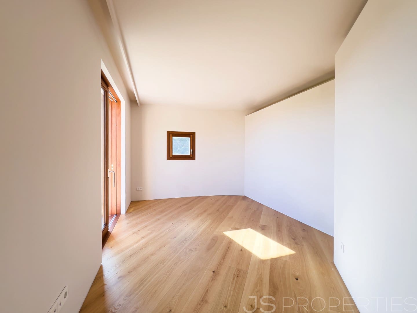 4 sypialnia Willa na sprzedaż w Pollensa / Pollenca z basenem garażem - 4 900 000 € (Ref: 9993555)