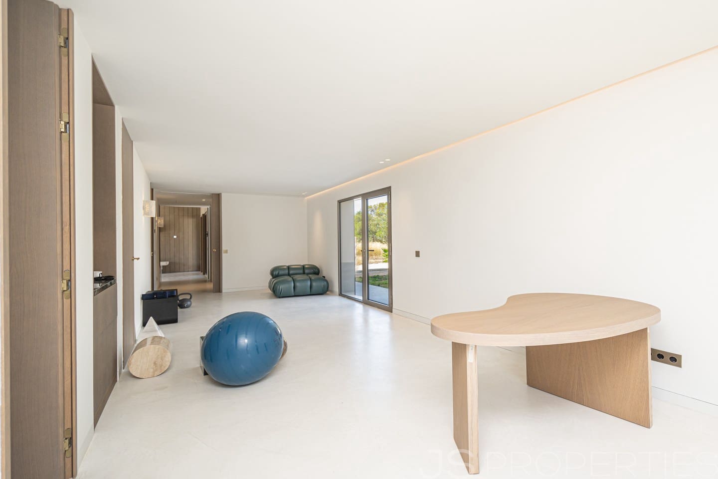 4 Zimmer Villa zu verkaufen in Cala Murada mit Pool Garage - 12.000.000 € (Ref: 9999452)