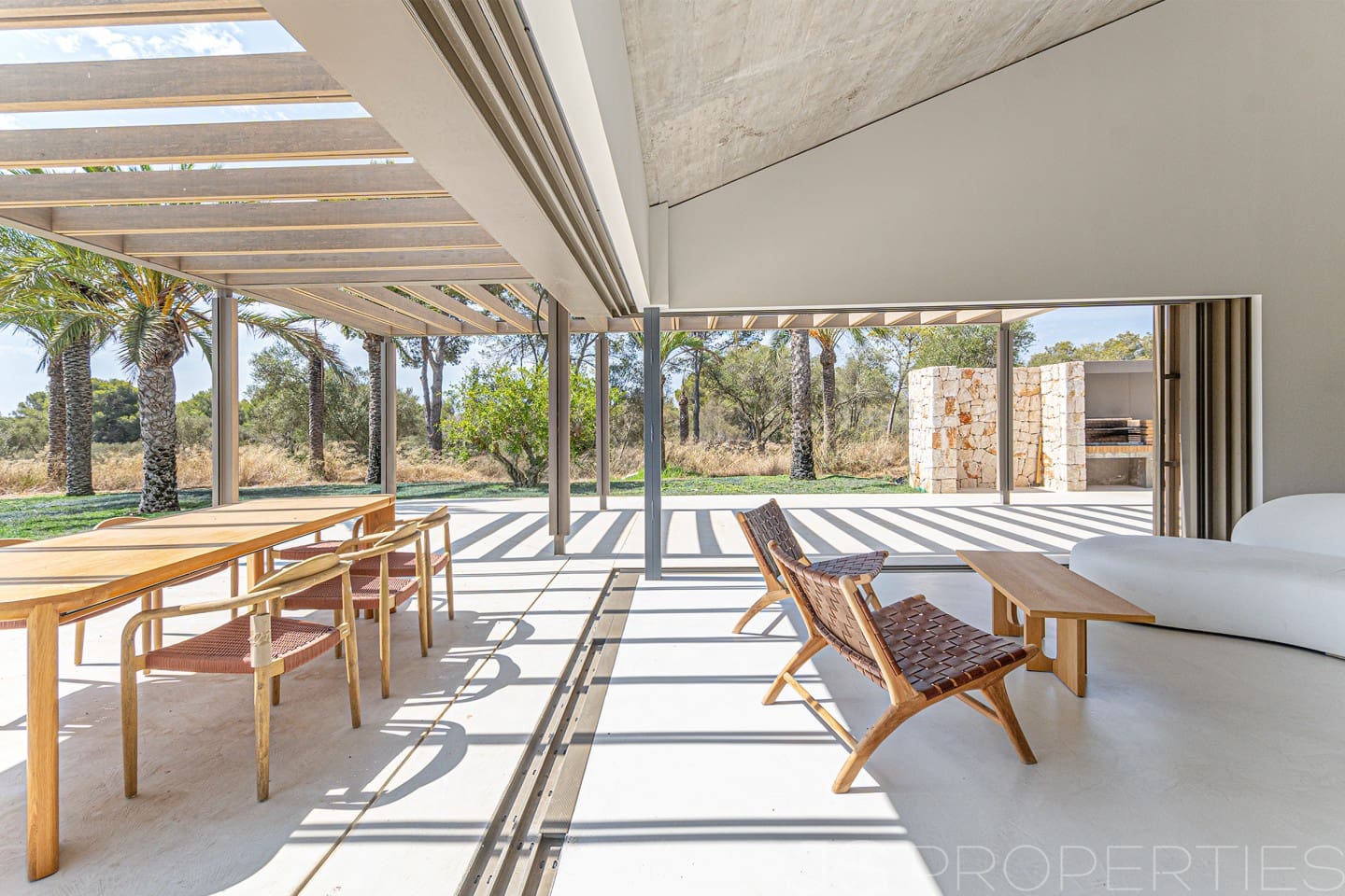 4 Zimmer Villa zu verkaufen in Cala Murada mit Pool Garage - 12.000.000 € (Ref: 9999452)