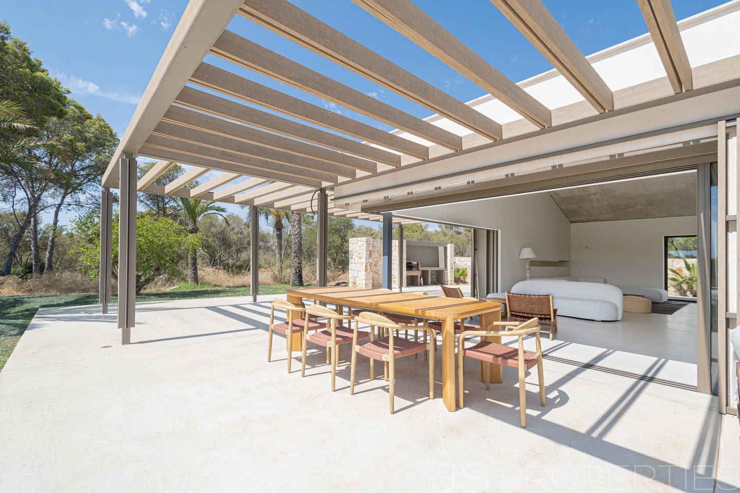 4 Zimmer Villa zu verkaufen in Cala Murada mit Pool Garage - 12.000.000 € (Ref: 9999452)