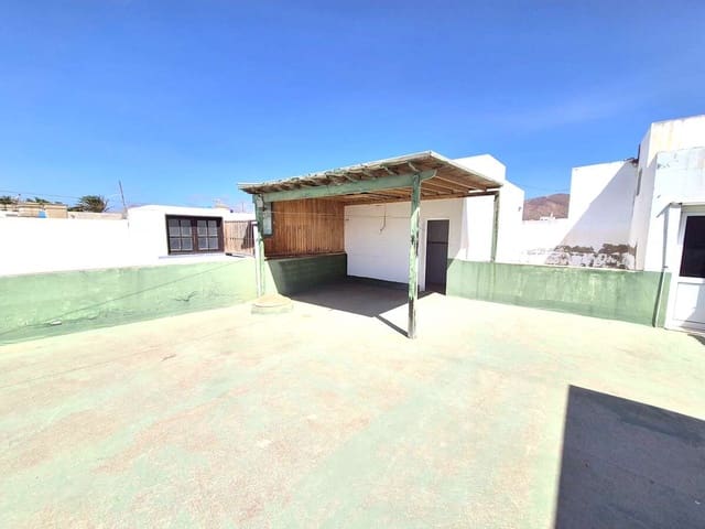 3 sypialnia Mieszkanie na sprzedaż w Arrecife - 195 000 € (Ref: 10002516)