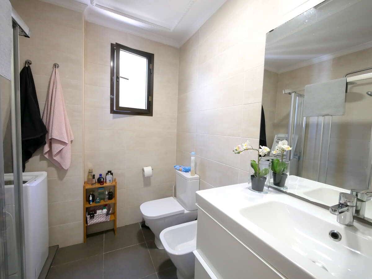 3 Zimmer Wohnung zu verkaufen in Arrecife mit Garage - 295.000 € (Ref: 10010120)