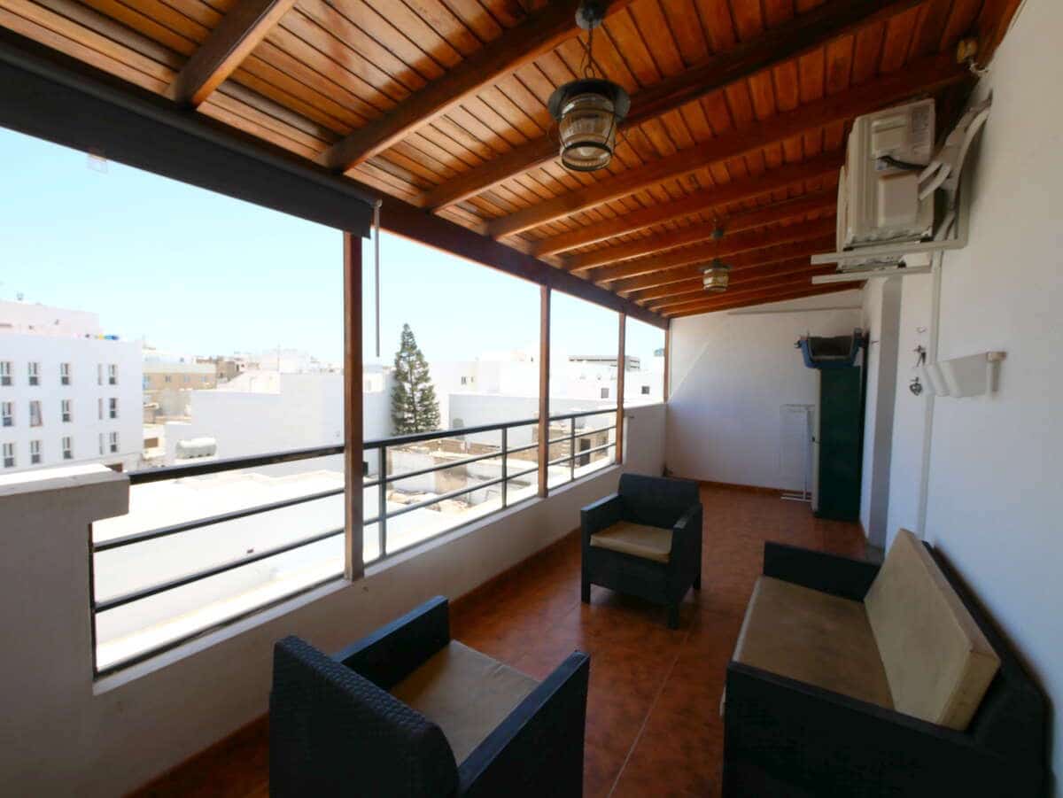3 Zimmer Wohnung zu verkaufen in Arrecife mit Garage - 295.000 € (Ref: 10010120)