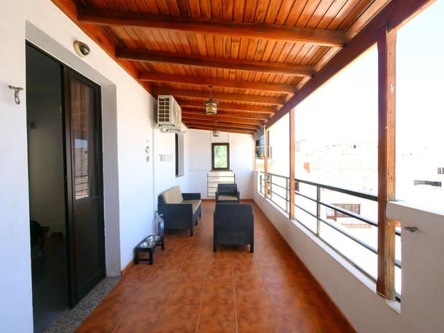 3 Zimmer Wohnung zu verkaufen in Arrecife mit Garage - 295.000 € (Ref: 10010120)