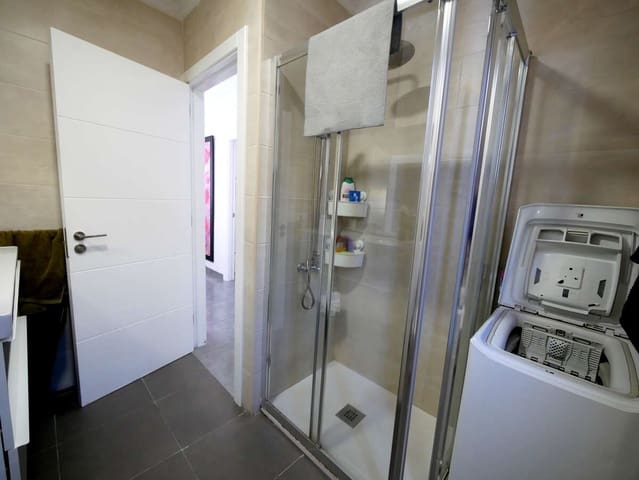 3 Zimmer Wohnung zu verkaufen in Arrecife mit Garage - 295.000 € (Ref: 10010120)