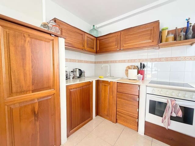 2 chambre Appartement à vendre à Arrecife - 85 000 € (Ref: 10021860)