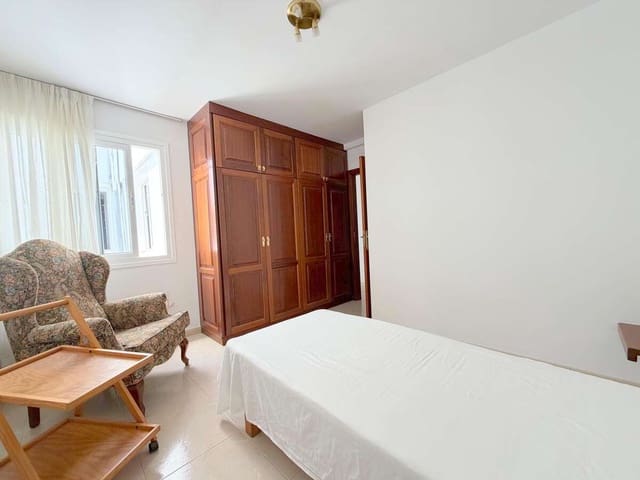 2 chambre Appartement à vendre à Arrecife - 85 000 € (Ref: 10021860)