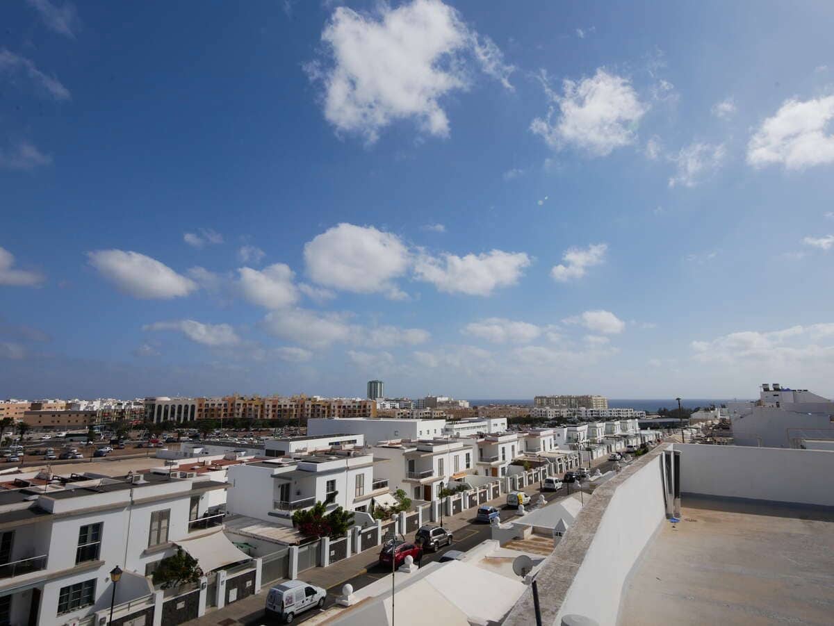 2 chambre Appartement à vendre à Arrecife - 85 000 € (Ref: 10021860)