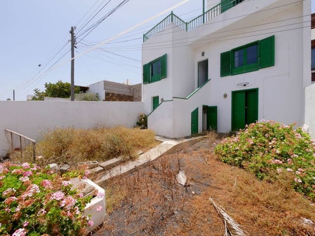 4 chambre Finca/Maison de Campagne à vendre à Haría avec garage - 550 000 € (Ref: 10023483)