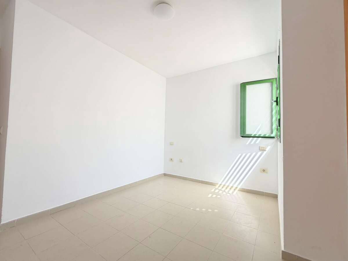 2 chambre Appartement à vendre à Arrecife - 199 000 € (Ref: 10033382)