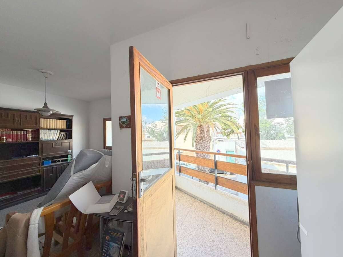 7 soverom Finca/Herregård til salgs i Arrecife med garasje - € 548 000 (Ref: 10049915)