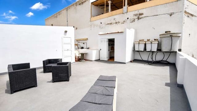2 slaapkamer Appartement te koop in Puerto del Carmen, Tías - € 265.000 (Ref: 10080275)
