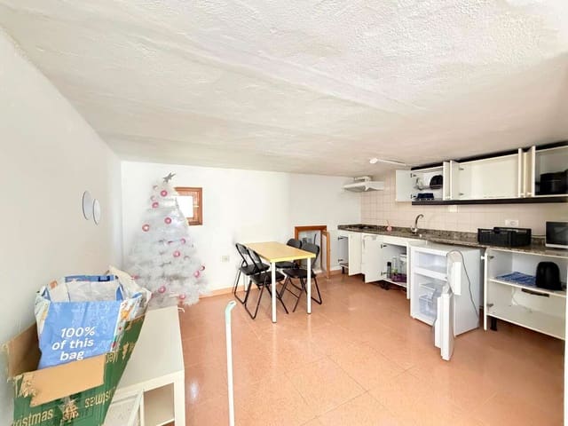 Finca/Casa Rural de 7 habitaciones en Tías en venta con piscina garaje - 900.000 € (Ref: 10080276)