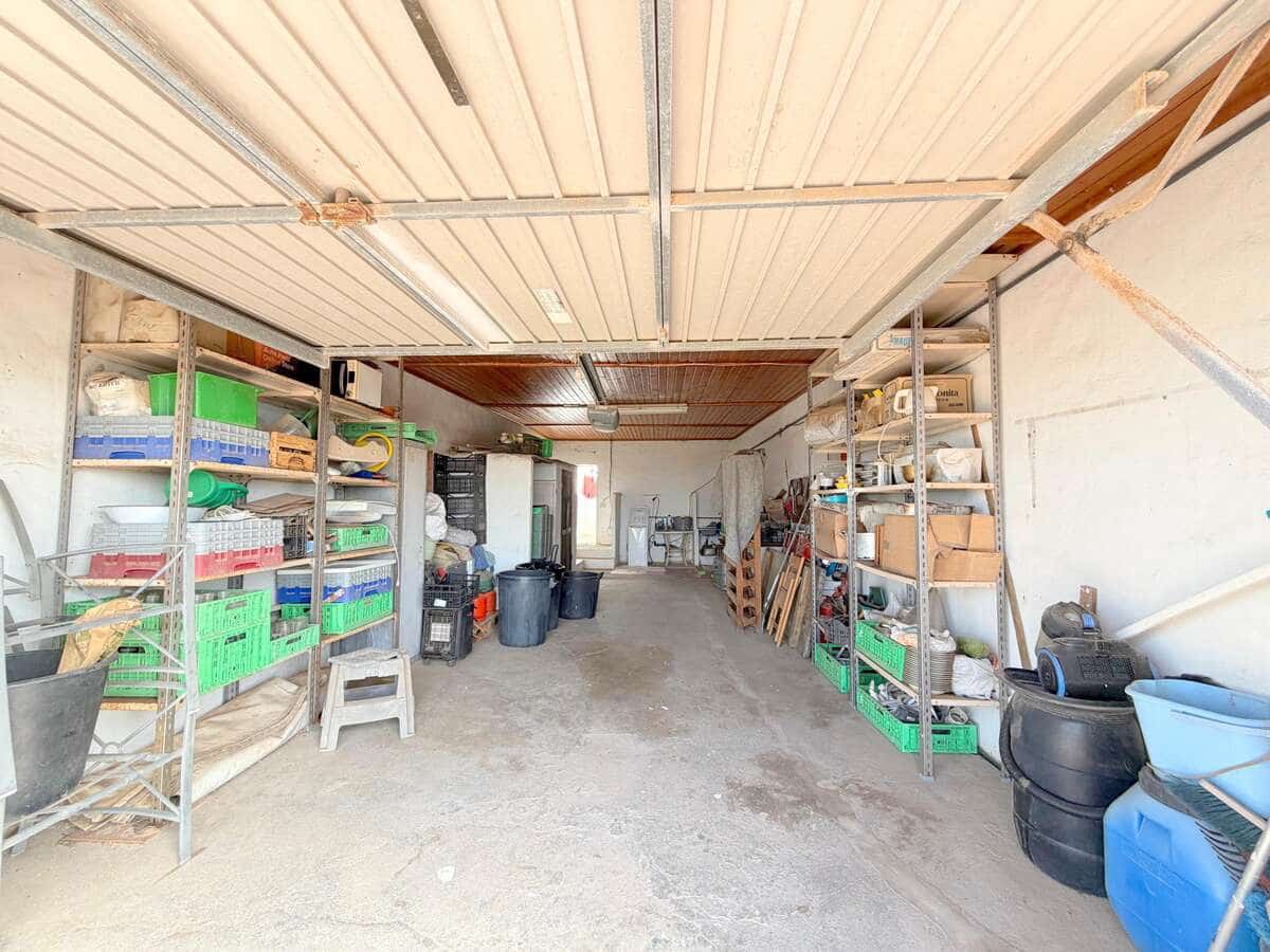 Finca/Casa Rural de 7 habitaciones en Tías en venta con piscina garaje - 900.000 € (Ref: 10080276)