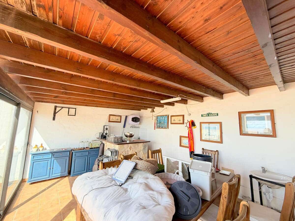 Finca/Casa Rural de 7 habitaciones en Tías en venta con piscina garaje - 900.000 € (Ref: 10080276)
