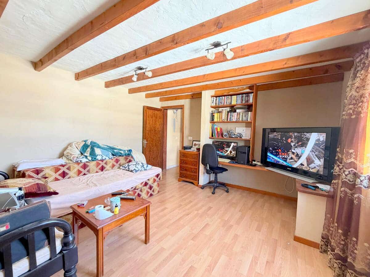 Finca/Casa Rural de 7 habitaciones en Tías en venta con piscina garaje - 900.000 € (Ref: 10080276)